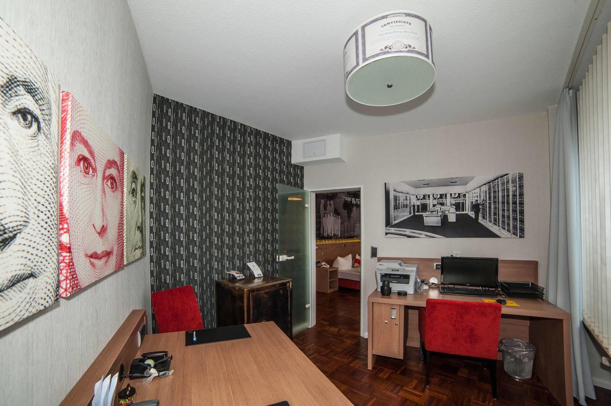 Hotel Sprenz Oldenburg Kültér fotó